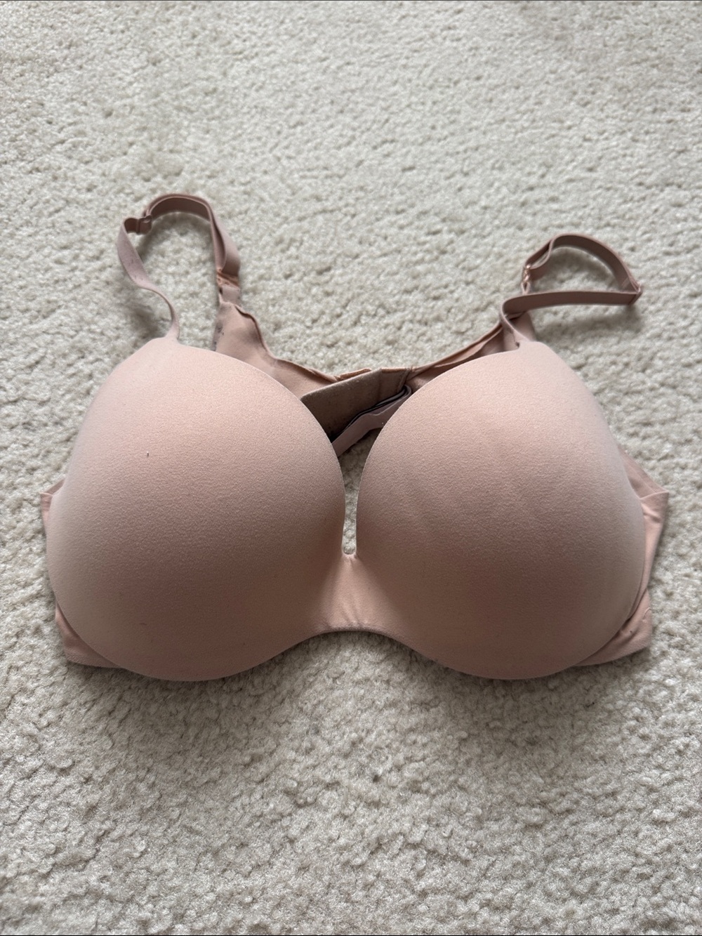 Women’s Victoria's Secret Padded T-Shirt Bra in Tan/Nude 34D